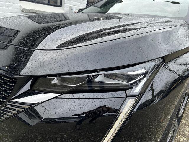 Peugeot 308 SW 1.2 Hybrid 136 e-DCS6 GT | Hybride Automaat | Navigatie | Navigatie | Digitaal Dashboard | 360 Graden Camera | Adaptieve Cruise Control | Dode Hoek detectie | Keyless Entry | Handsfree Kofferklep | Stoelverwarming | Alcantara Interieur | 18" PORTLAND V