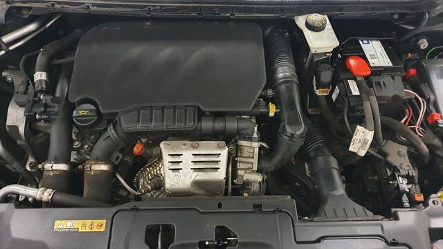 Peugeot 308 SW 1.2 PureTech Blue Lease Premium LED/CAMERA/PANO/NAVI/CRUISE/CLIMA