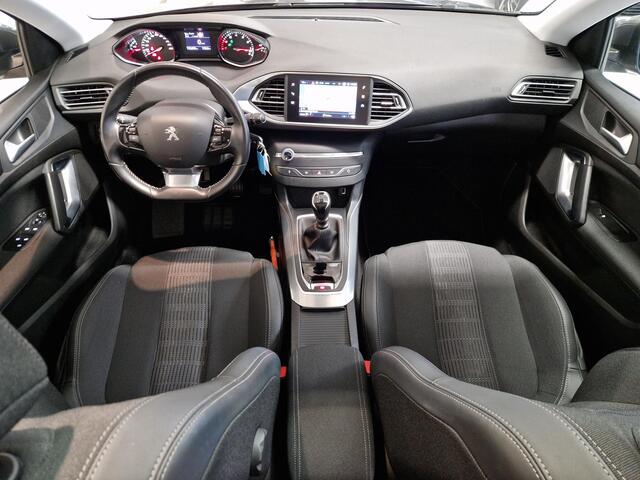 Peugeot 308 1.2 PureTech Blue Lease Premium