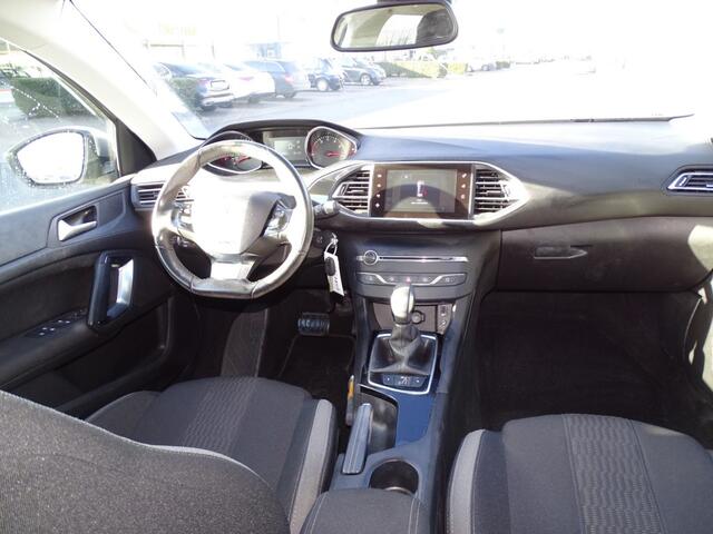 Peugeot 308 1.2 STYLE 131 Pk -Automaat-Navi-Cruise-Pdc-Media app-Usb-Blth