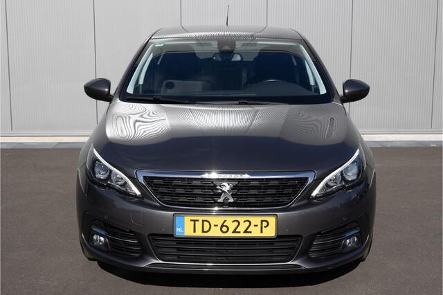Peugeot 308 1.2 PureTech Blue Lease Executive