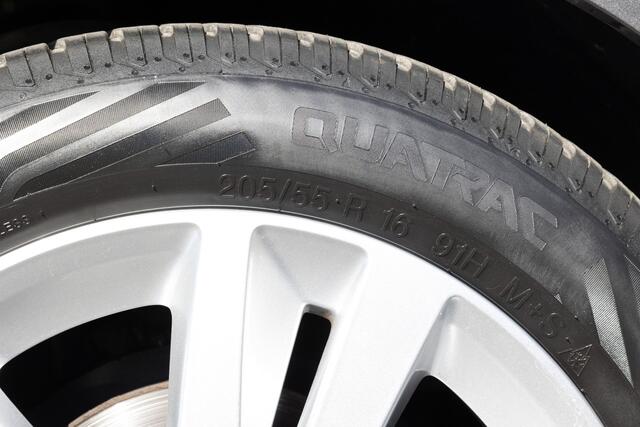 Peugeot 308 1.2 PureTech Blue Lease Executive