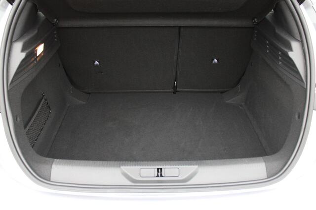 Peugeot 308 1.2 110PK ACTIVE PACK BUSINESS | NAVIGATIE | PARKEERSENSOREN ACHTER | DRAADLOZE APPLE CARPLAY/ANDROID AUTO | CRUISE CONTROL | LED KOPLAMPEN | CLIMATE CONTROL | KEYLESS START |