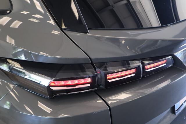 Peugeot 308 SW 1.6 Plug-in Hybrid 180 Allure Navigatie 17LMV PDC VCP Cruise Control Stoel/ Stuur Verwarming