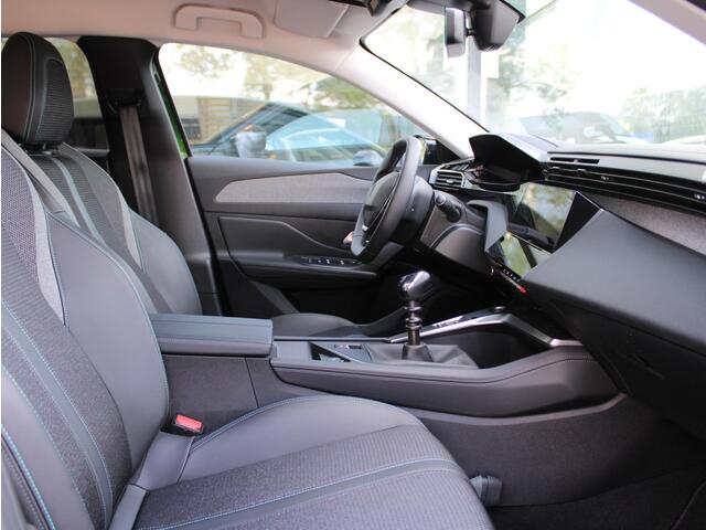 Peugeot 308 1.2 PureTech Allure Pack Business | Navi / Camera / Climate