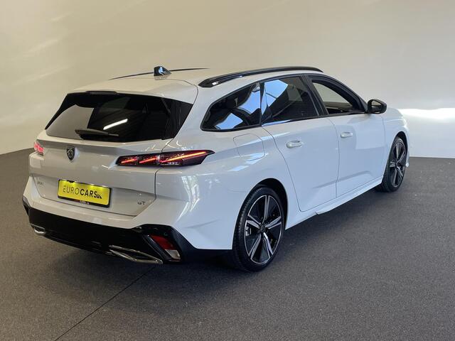 Peugeot 308 1.2 PureTech GT Climate control Adaptive cruise control Parkeersensoren Achteruitrijcamera Navigatie Voorstoelen verwarmd LED Apple Carplay/ Android Auto