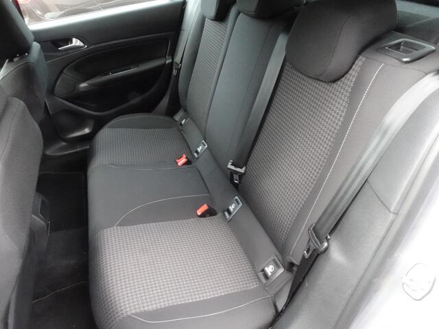 Peugeot 308 1.6 BlueHDi Blue Lease Executive