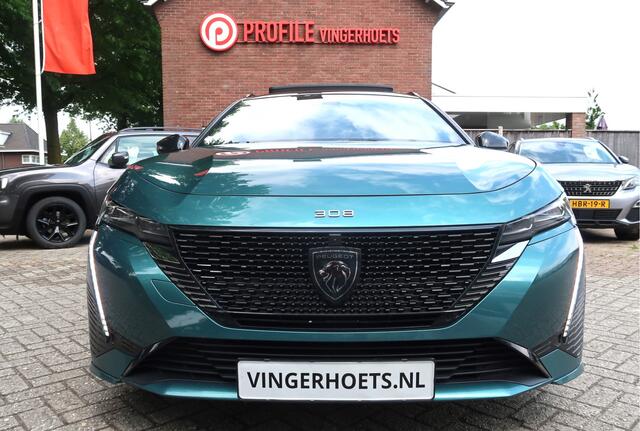 Peugeot 308 SW 1.6 Plug-in Hybrid 180 *** GT *** Open Schuifdak * Navigatie * Stoel- en Stuurverwarmiing * Massage AGR Stoelen * Trekhaak * Vingerhoets; Vierde Generatie Eersteklas Service. Al meer dan 100 jaar........