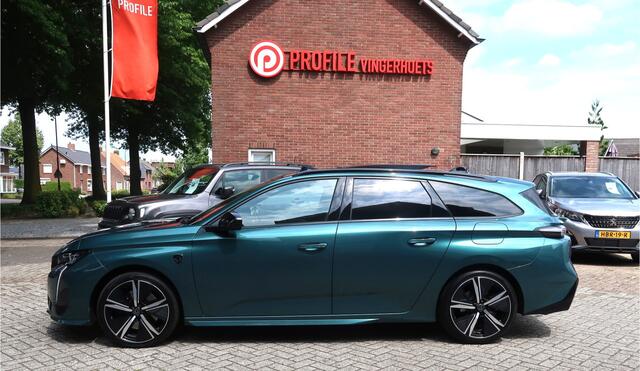 Peugeot 308 SW 1.6 Plug-in Hybrid 180 *** GT *** Open Schuifdak * Navigatie * Stoel- en Stuurverwarmiing * Massage AGR Stoelen * Trekhaak * Vingerhoets; Vierde Generatie Eersteklas Service. Al meer dan 100 jaar........