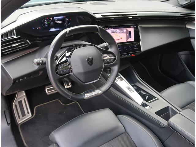Peugeot 308 SW 1.6 Plug-in Hybrid 180 *** GT *** Open Schuifdak * Navigatie * Stoel- en Stuurverwarmiing * Massage AGR Stoelen * Trekhaak * Vingerhoets; Vierde Generatie Eersteklas Service. Al meer dan 100 jaar........
