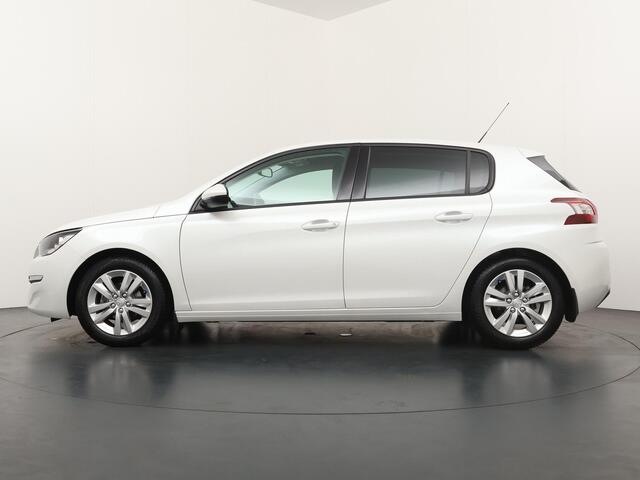 Peugeot 308 1.2 PureTech Active | 66.121 KM | Trekhaak | Cruise Control | Airco |