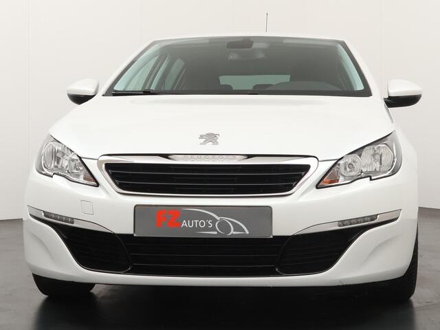 Peugeot 308 1.2 PureTech Active | 66.121 KM | Trekhaak | Cruise Control | Airco |