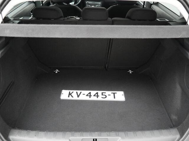 Peugeot 308 1.2 PureTech Active | 66.121 KM | Trekhaak | Cruise Control | Airco |