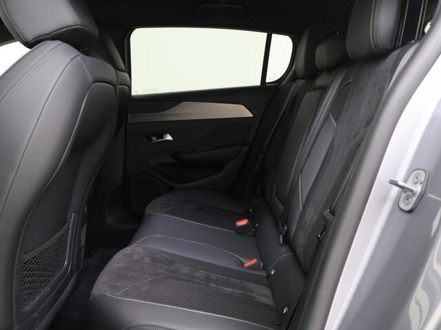 Peugeot 308 1.2 PureTech GT | Navi | Stoel-/stuurverwarming | 360° Camera