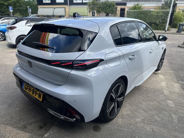 Peugeot 308 1.2 PureTech GT Automaat Leder/Alcantara/Camera/ECC.
