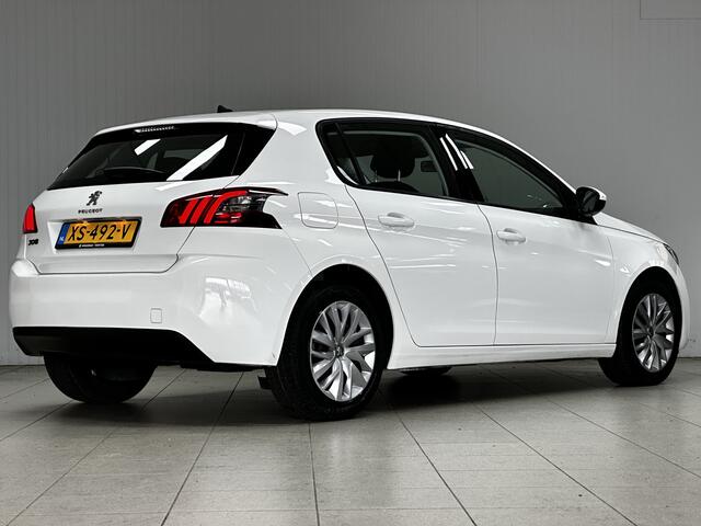 Peugeot 308 1.5 BlueHDi/ Facelift!/ 131pk!/ Apple + Android/ Navi/ Airco/ Cruise/ Elek. pakket/ Isofix/ Bluetooth/ Armsteun/ Multi. LEDER. Stuur/ Getint glas/ LED Dagrijverl.