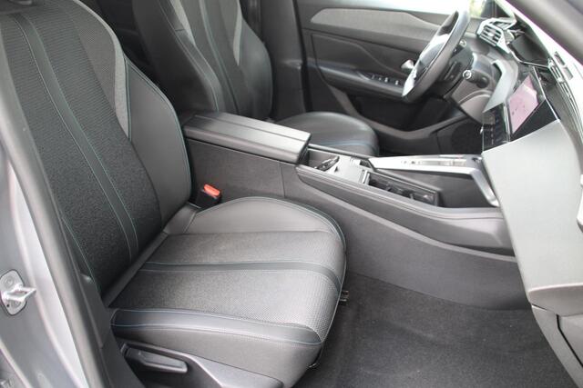 Peugeot 308 1.2 PureTech 130pk Allure Pack Business Automaat Airco Navi Carplay Camera PDC V+A