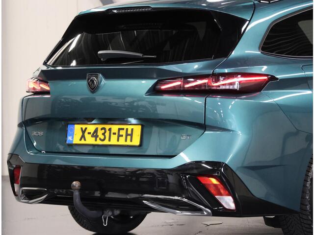 Peugeot 308 SW 1.2 130PK GT | AppleCarPlay/AndroidAuto | 18"LMV | Navigatie | Adaptive Cruise Control | Climate Control | Camera | Keyless entry | Alcantara/Leer | Privacy Glass | Isofix | Trekhaak |