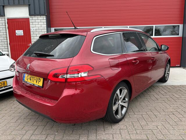 Peugeot 308 SW 1.2 PureTech Blue Lease Premium 131PK / DRIEM VV / PANORAMADAK / COGNAC LEDER / STOELVERW / CLIMA / CARPLAY / DAB+ / NAVI / NL-AUTO