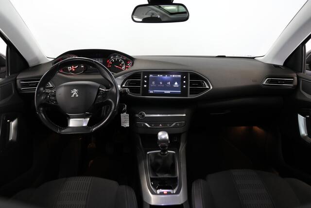 Peugeot 308 SW 1.2 PureTech Allure | Apple Carplay | Trekhaak | Pano | 130PK