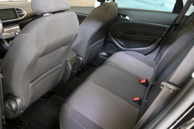 Peugeot 308 1.2 110pk