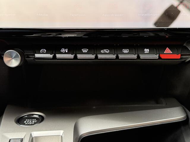 Peugeot 308 1.2 PureTech GT l I-Cockpit l Stoelverwarming l Sfeer l Camera l Navi