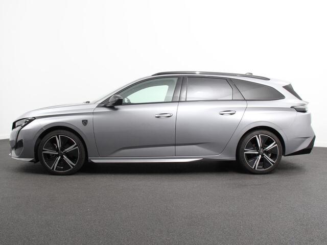 Peugeot 308 1.2 PureTech GT Climate control Adaptive cruise control Parkeersensoren Achteruitrijcamera Navigatie Voorstoelen verwarmd LED Apple Carplay/ Android Auto