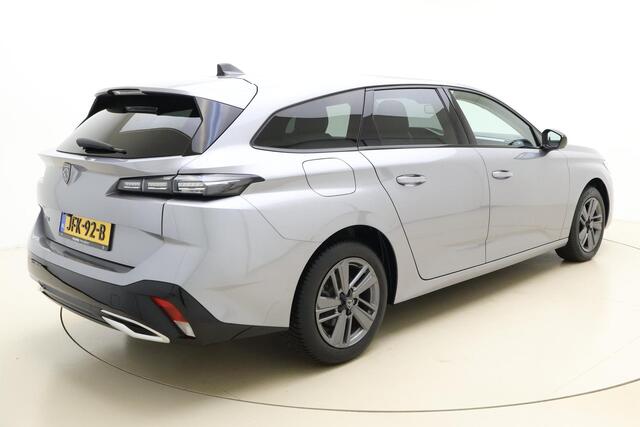 Peugeot 308 SW 1.2 PureTech Allure | Apple carplay/Android auto | Parkeercamera V + A | Electronic climate control | Draadloze telefoonlader | Stoelverwarming | Navigatie | Parkeersensoren V+A |