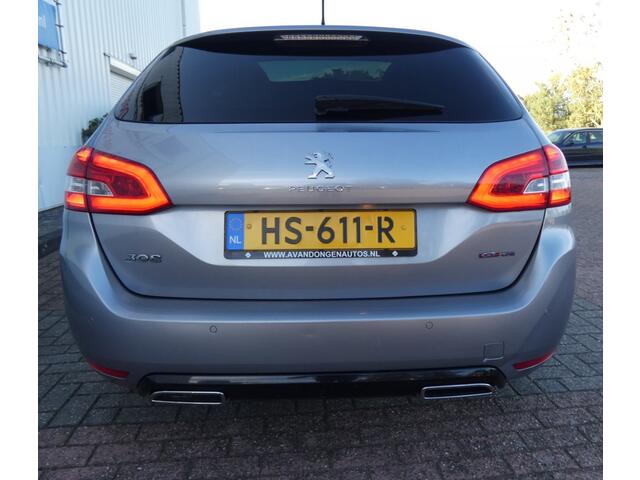 Peugeot 308 1.2 PURETECH GT-LINE Automaat,Pano,Navi,Trhaak,Led