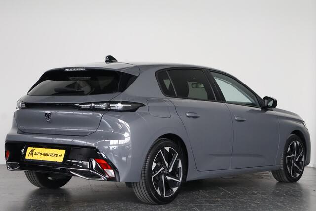 Peugeot 308 1.2 PureTech Allure / LED / Navi / CarPlay / ACC / CAM / AUT