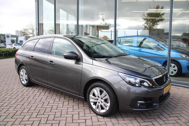 Peugeot 308 SW 1.2 PureTech 110pk Blue Lease Executive Airco Navi Panoramadak Trekhaak
