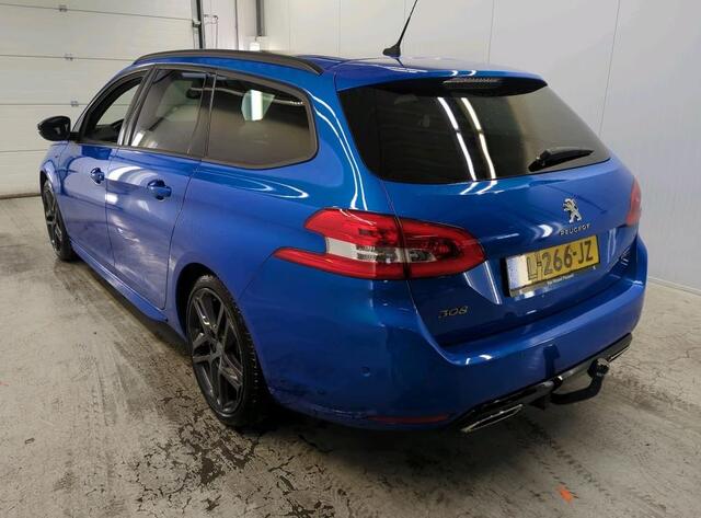 Peugeot 308 SW 1.2 131PK GT Automaat / Distributie vv.bij 102.000KM / Trekhaak / Panoramadak / 1/2 Leder / Pdc+Camera / Navi./ Xenon /