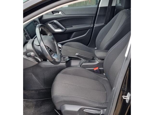 Peugeot 308 1.2 PureTech Blue Lease 110PK | NL AUTO | Trekhaak | Nette Staat | Achteruitrijcamera | Cruise Control | Airco |