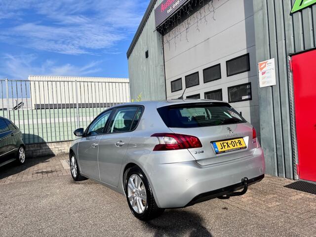 Peugeot 308 1.2 110PK Navi|Trekhaak|Clima|LED|17inch