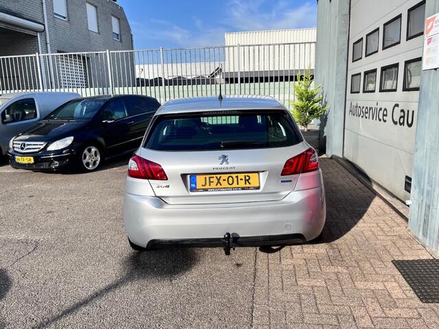 Peugeot 308 1.2 110PK Navi|Trekhaak|Clima|LED|17inch