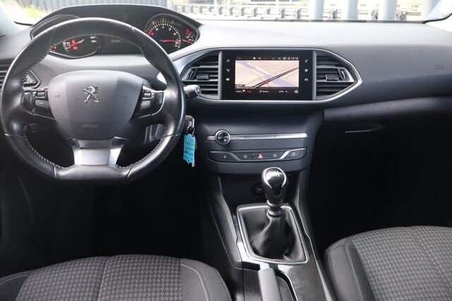 Peugeot 308 1.2 PureT.Blue L. Ex | Geen import | Trekhaak | Navi | Cruise