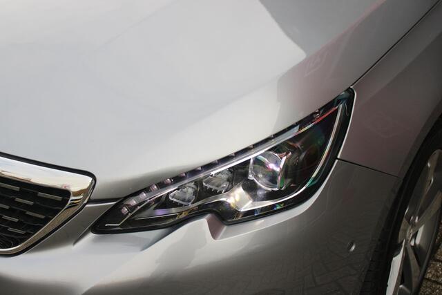 Peugeot 308 1.2 130PK GT-LINE | MASSAGE STOELEN | NAVIGATIE | APPLE CARPLAY/ANDROID AUTO | 17" LICHTMETALEN VELGEN | ALL SEASON BANDEN | FULL LED KOPLAMPEN | DAB+ RADIO | CLIMATE CONTROL | STOEL VERWARMING | CRUISE CONTROL | KEYLESS ENTRY/START | DODEHOEK BEWAKING | 