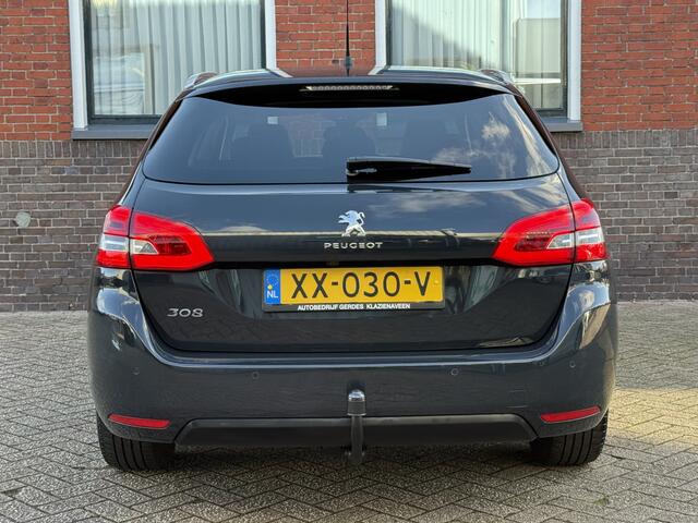 Peugeot 308 SW 1.2 PureTech Blue Lease Premium | TREKHAAK | LEER | CAMERA | NAVI | PANO |