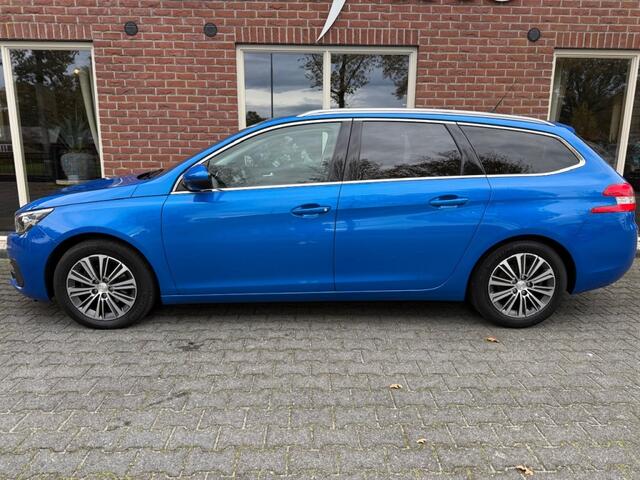 Peugeot 308 1.2 PureT.Blue L. Allure TREKHAAK / DIGI DASH / CAMERA / PDC / L