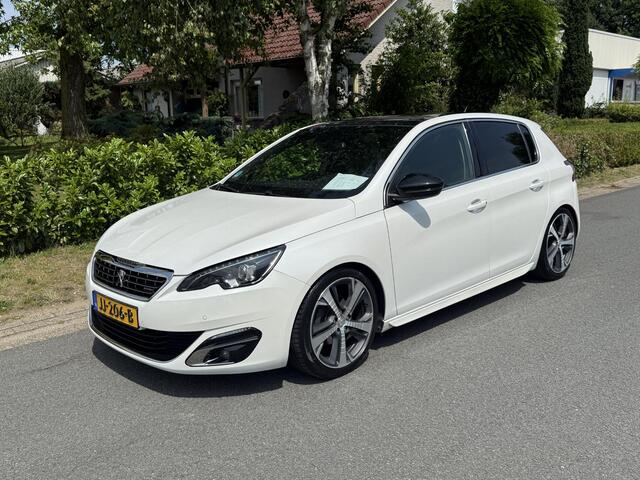 Peugeot 308 1.2 130PK GT-lineoPanooTrekhaak