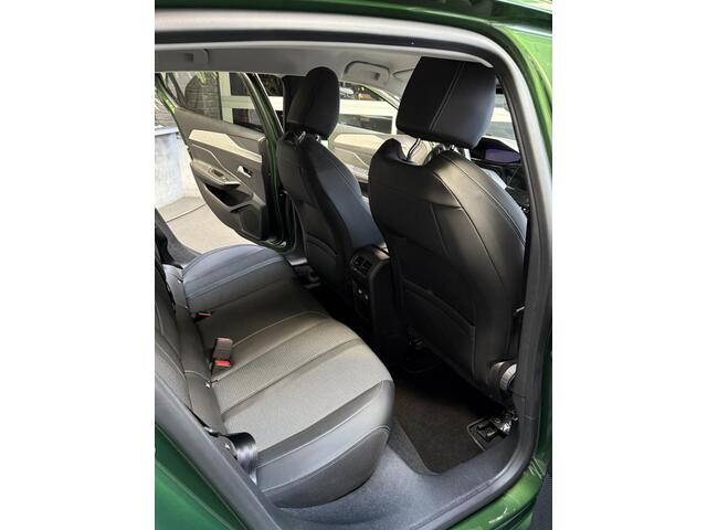 Peugeot 308 1.6 HYbrid 180 Allure Pack Business