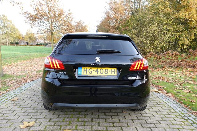 Peugeot 308 1.2 PureTech Blue Lease Premium | Pano | LED | PDC | ISOFIX |