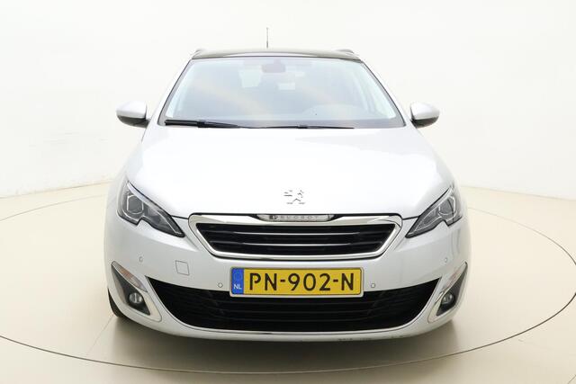 Peugeot 308 SW 1.2 PureTech Blue Lease Premium 130pk | Automaat | Climate Control | Panoramadak | Trekhaak | Parkeersensoren | Cruise Control | Lichtmetalen Velgen