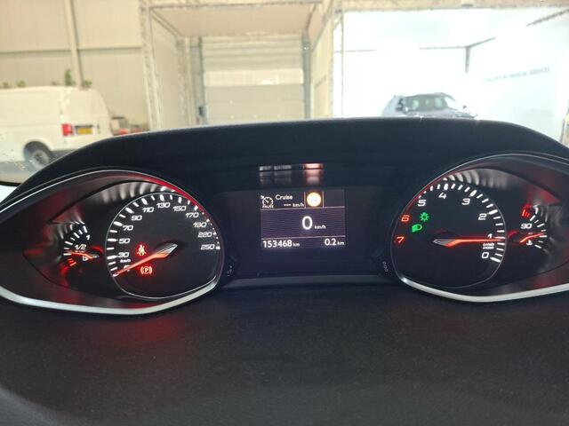 Peugeot 308 SW 1.2 PureTech Executive | Trekhaak | Navi | LMV |