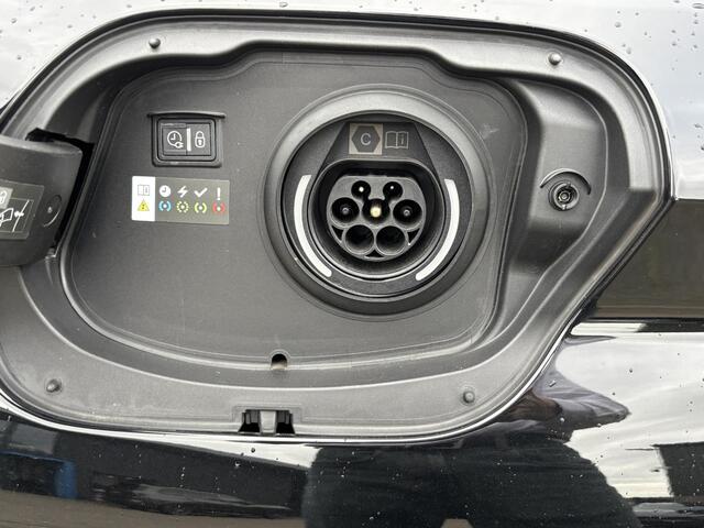 Peugeot 308 1.6 Plug-in Hybrid 225 GT STUUR + STOELVERW. MET MASSAGE| ELEK. STOEL| PANO| 360 CAMERA| ELEK. ACHTERKLEP| DODE HOEK| KEYLESS