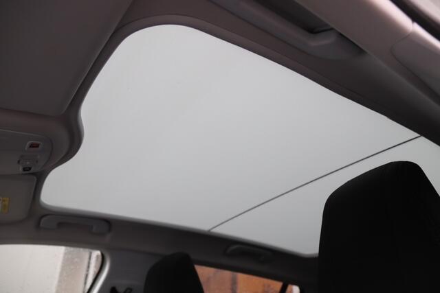 Peugeot 308 1.2 PureTech Allure, Panoramadak, Trekhaak, Automaat