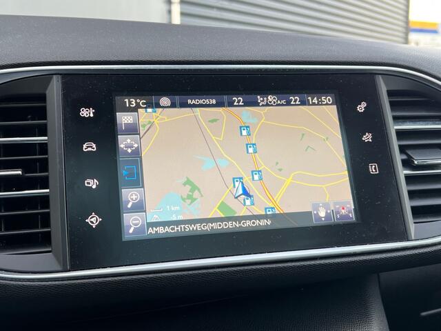 Peugeot 308 BWJ 2016 | 1.2T 110PK Executive | PANO | CLIMA | NAVI | CAMERA A | PRIVACY GLASS | PDC | CRUISE |