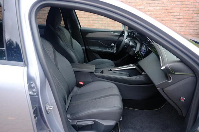 Peugeot 308 SW 1.2 PureTech 130pk EAT8 GT | Navi | App Connect | Climate | Adaptive Cruise | Camera | Keyless | PDC | 18" velgen