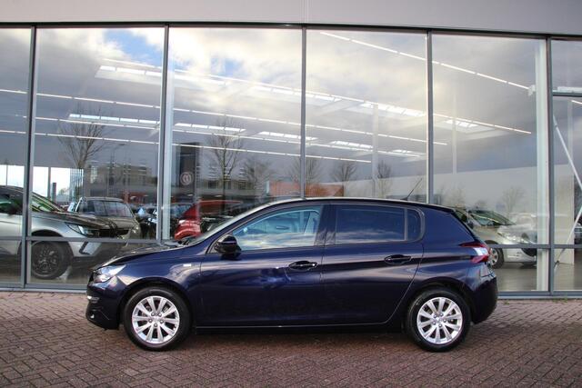 Peugeot 308 1.2 PureTech 110pk Style Airco Navi Trekhaak Dealer onderhouden