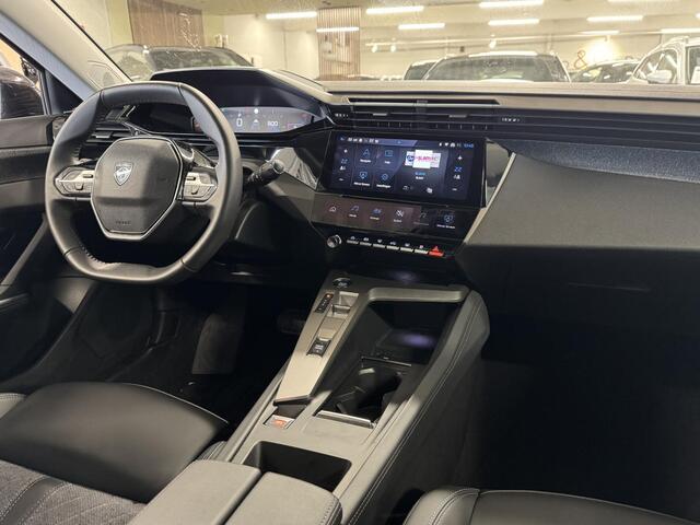 Peugeot 408 1.2 PureTech Allure 130pk Automaat | Navigatie | Climate Control | Digitaal Dashboard| ParkeerSensoren | Apple Carplay/Android Auto | LED Verlichting | Keyless entry ( Vestiging - Vianen Tel: 0347-371248 )